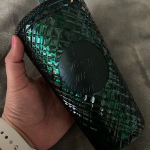 Starbucks cup - green
